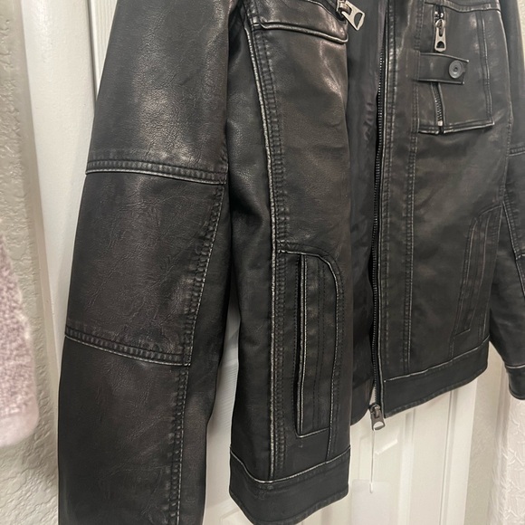 David Outwear Weathered Leather Jacket - Picture 9 of 9